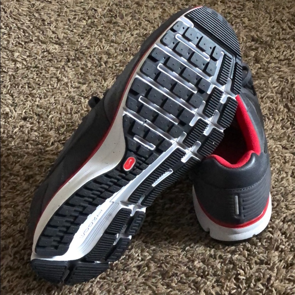 Nike Shoes - Picture 2 of 3